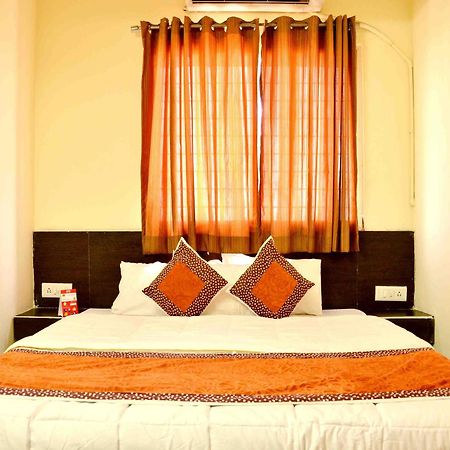 Hotel Vijay Nagar Индаур Экстерьер фото