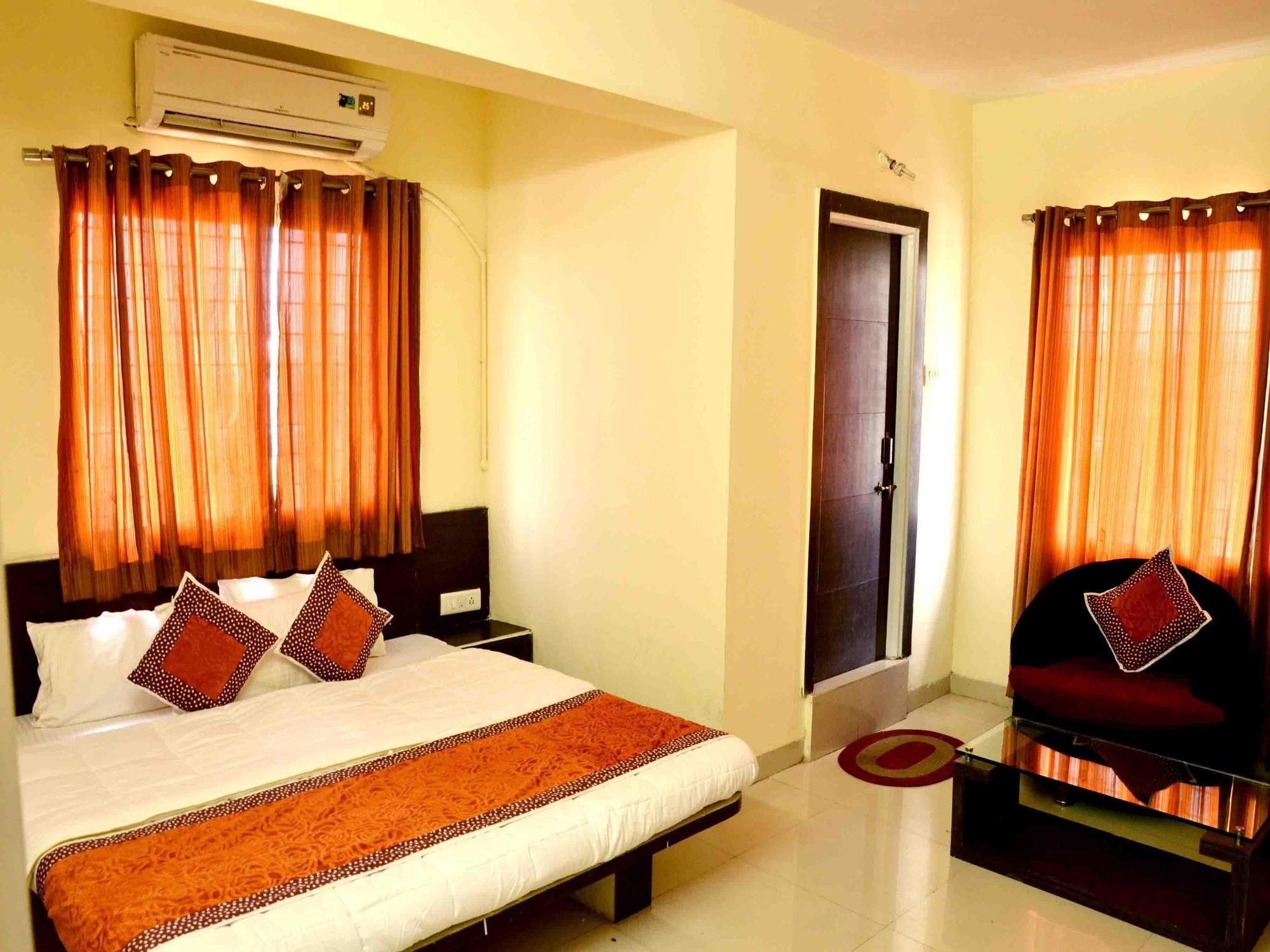 Hotel Vijay Nagar Индаур Экстерьер фото