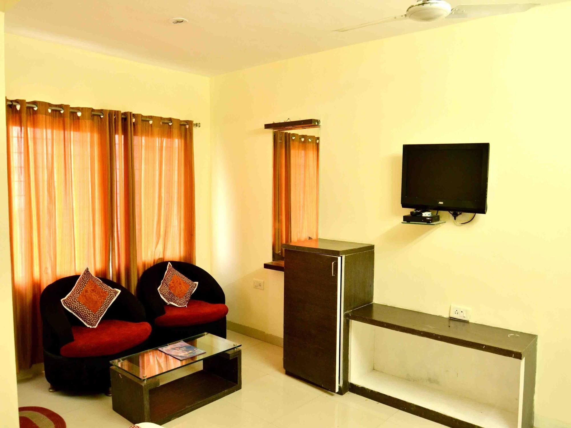 Hotel Vijay Nagar Индаур Экстерьер фото